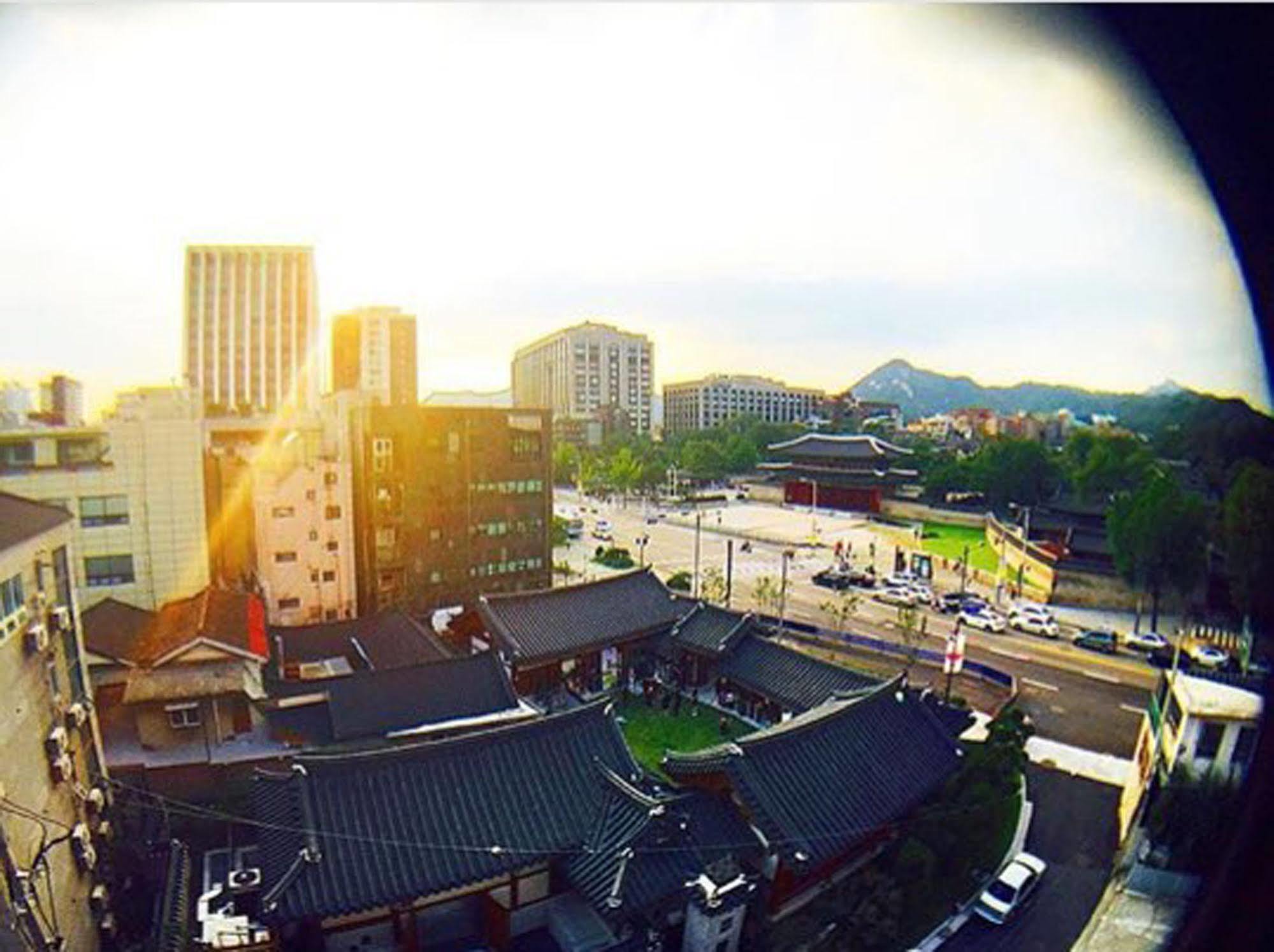 Amass Hotel Insadong Сеул Екстериор снимка
