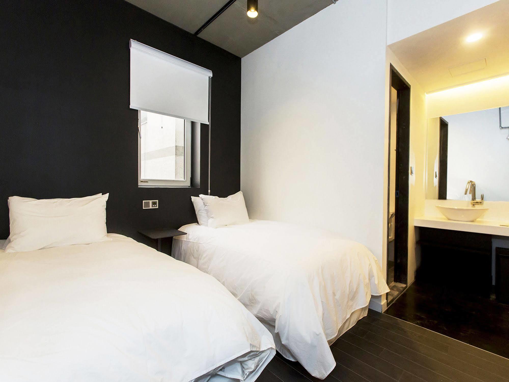 Amass Hotel Insadong Сеул Екстериор снимка